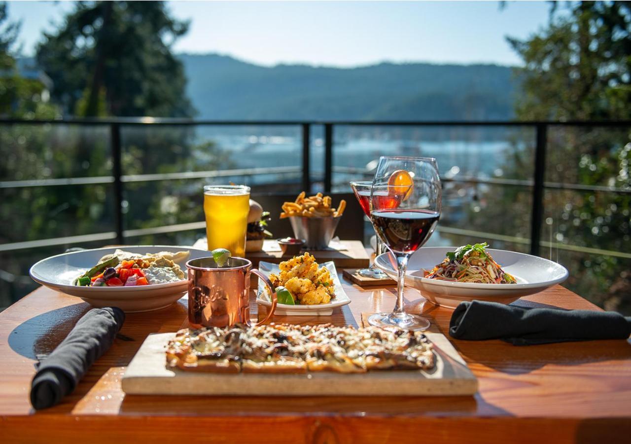 Brentwood Bay Resort & Spa Esterno foto
