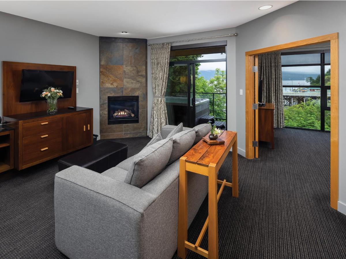 Brentwood Bay Resort & Spa Esterno foto