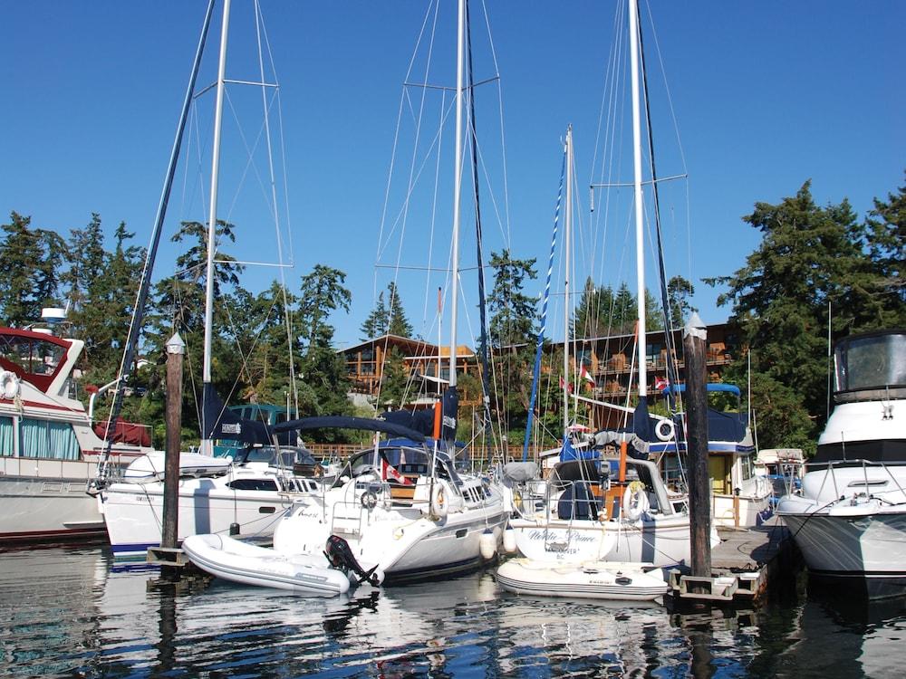 Brentwood Bay Resort & Spa Esterno foto