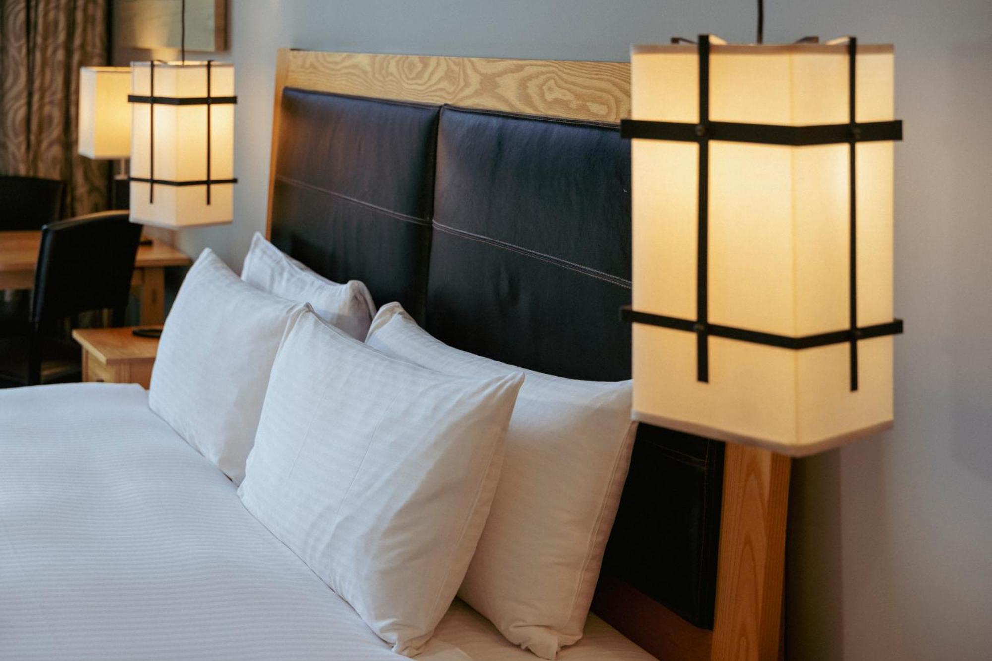 Brentwood Bay Resort & Spa Esterno foto