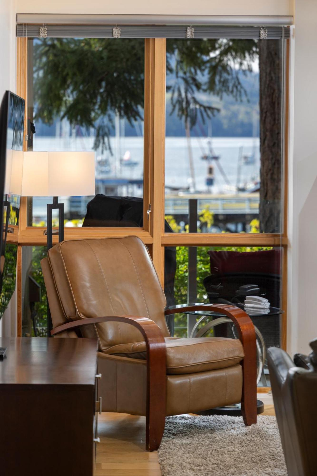 Brentwood Bay Resort & Spa Esterno foto