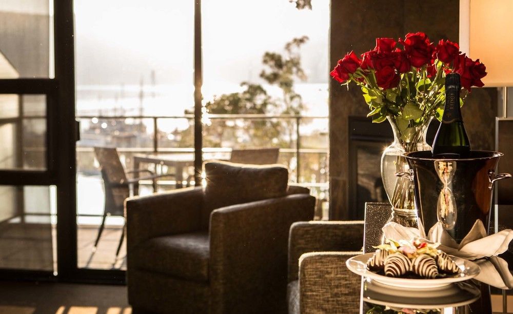 Brentwood Bay Resort & Spa Esterno foto